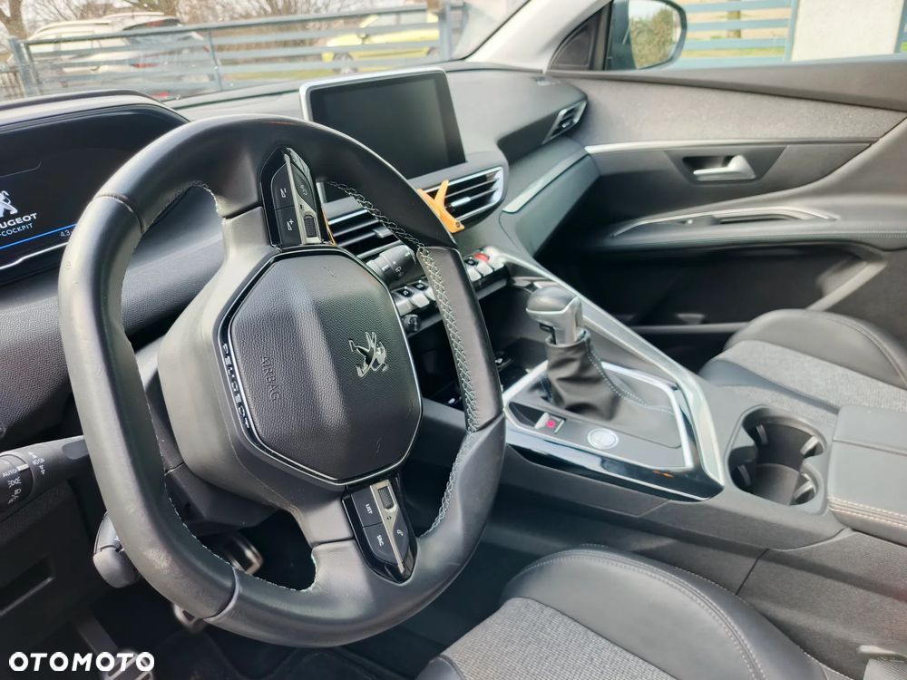 Peugeot 3008 - 9