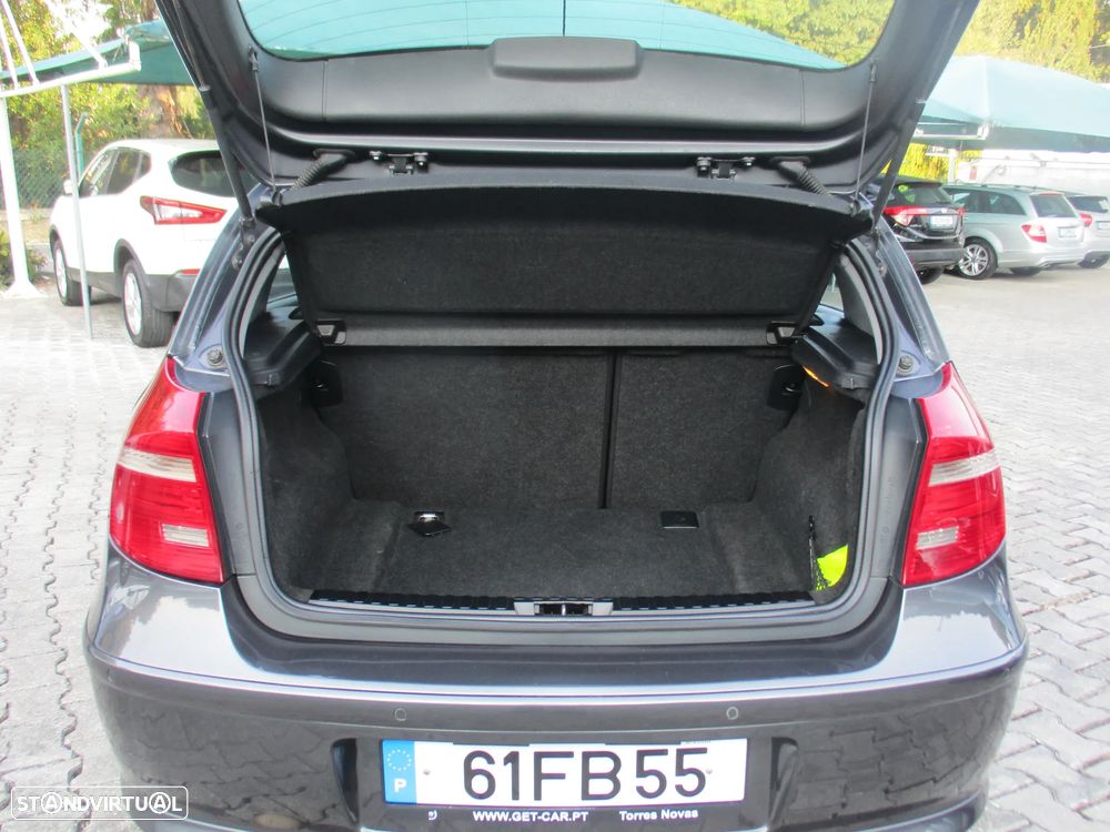 BMW 118 d — fotografia 24