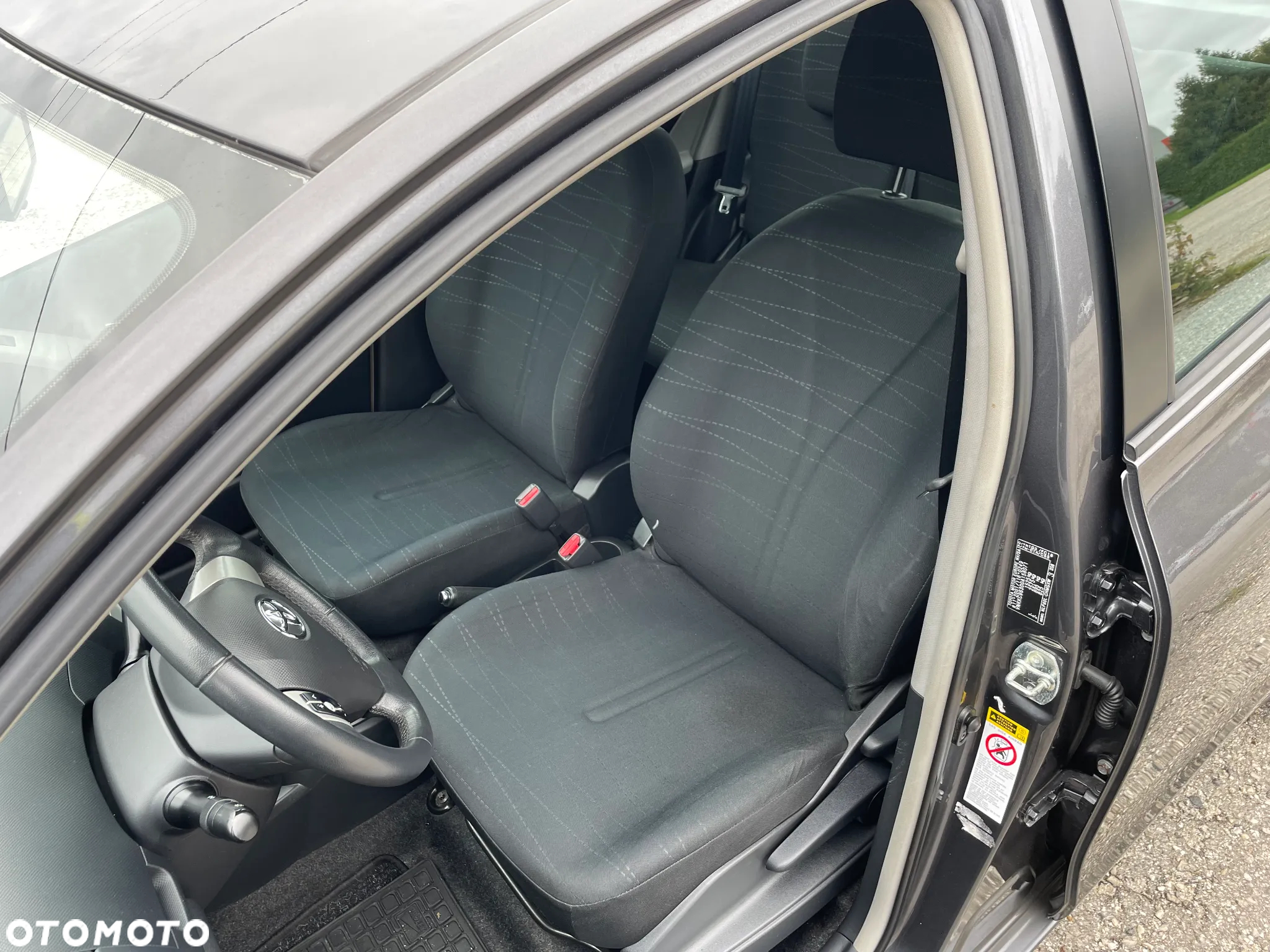 Toyota Yaris 1.4 D-4D - 7
