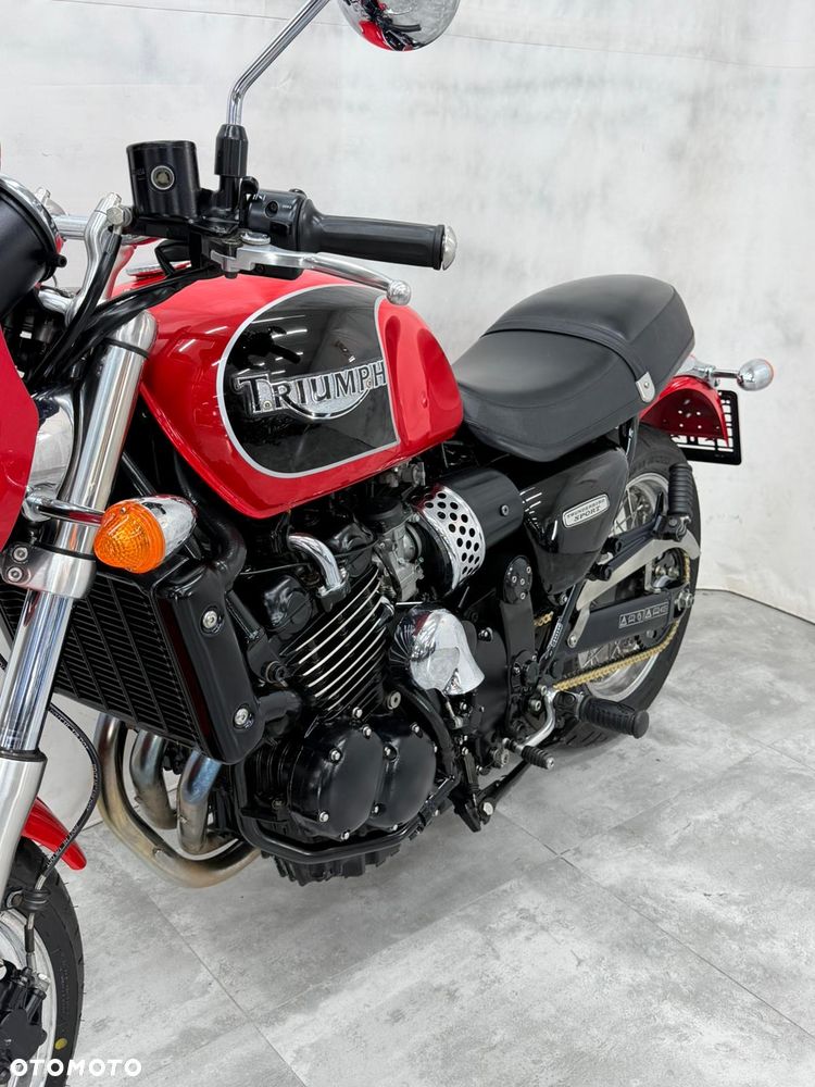 Triumph Thunderbird - 16