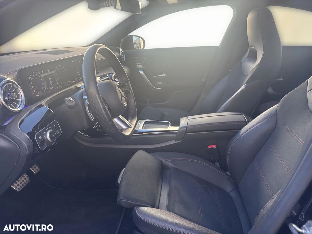 Mercedes-Benz CLA 200 MHEV Coupe - 13