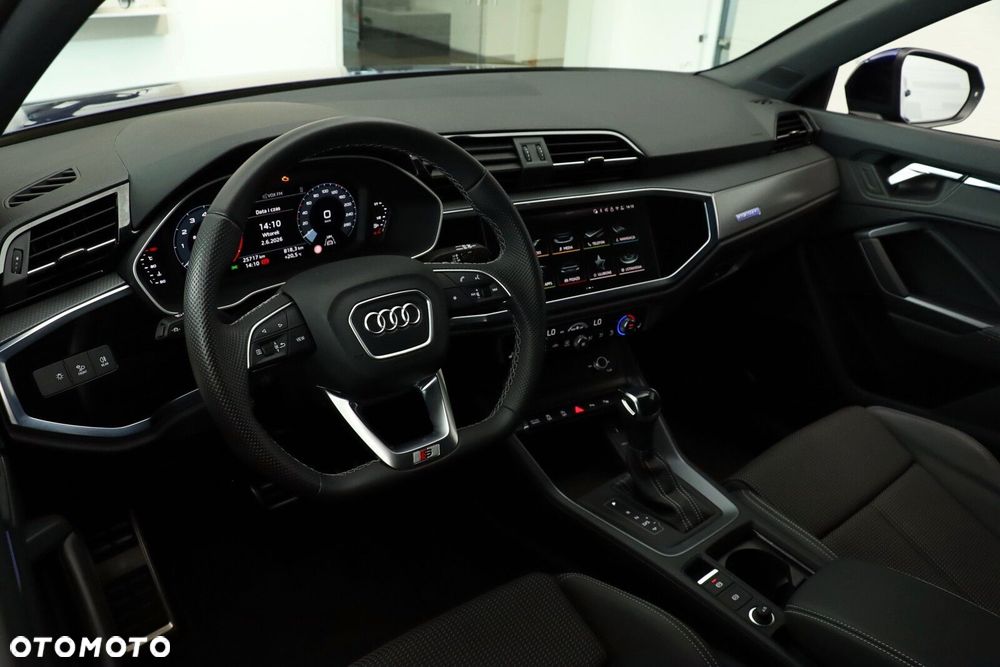 Audi Q3 40 TFSI Quattro S-Line S tronic - 17