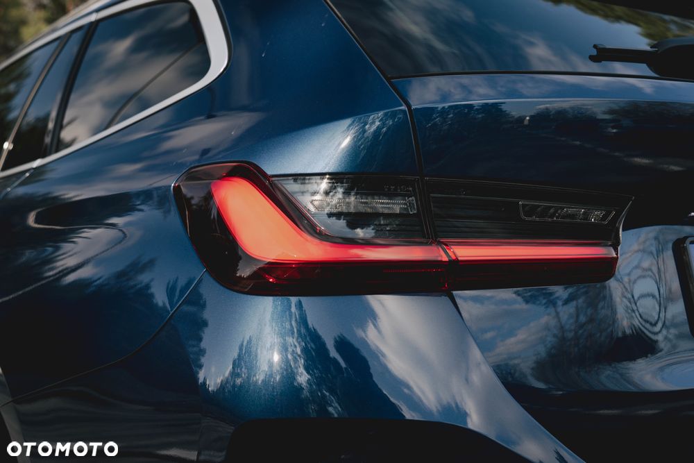 BMW Seria 3 - 34