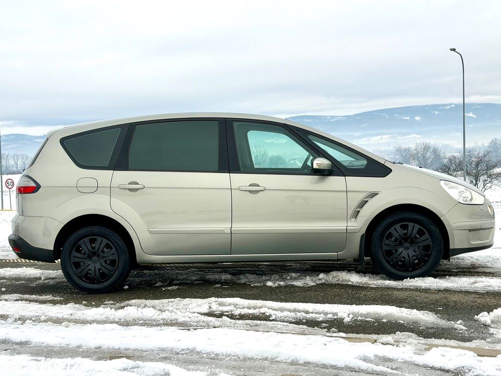 Ford S-Max 2.0 TDCi Trend - 15