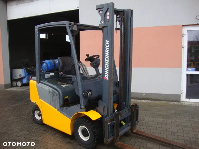 Jungheinrich TFG 320S - 2