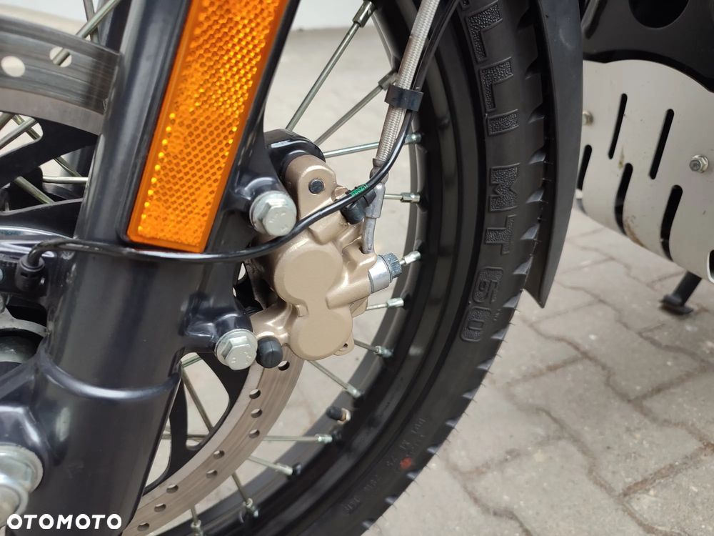 Royal Enfield Himalayan - 26