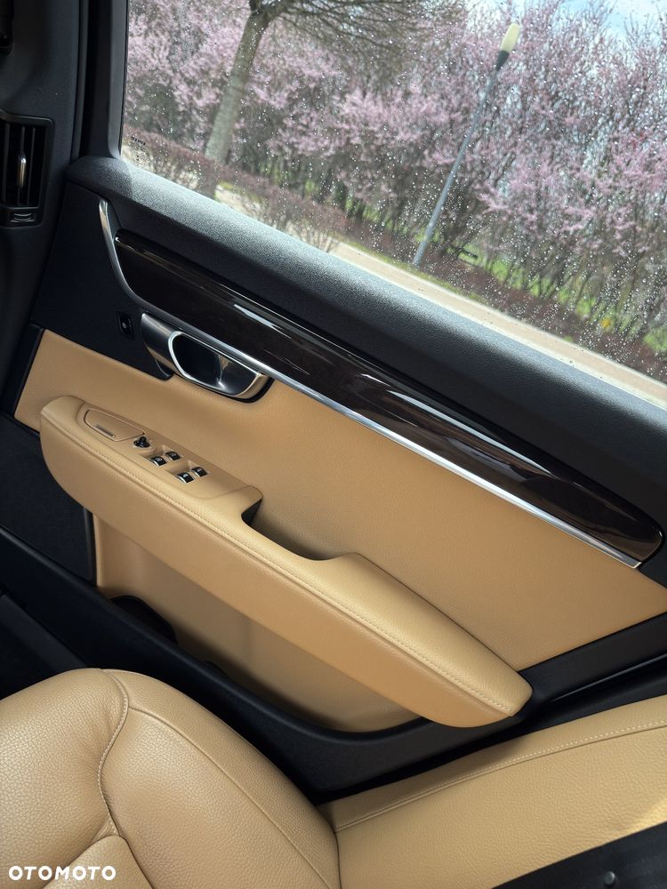 Volvo S90 T5 Geartronic Momentum Pro - 30