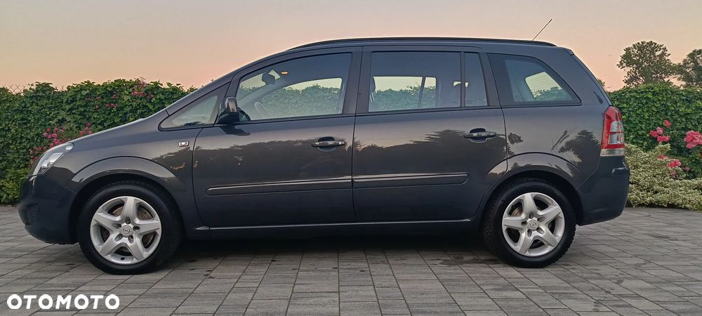 Opel Zafira 1.7 CDTI ecoFLEX Family - 15