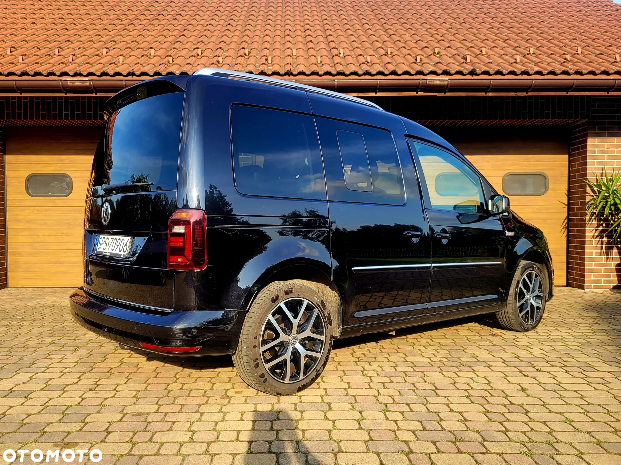 Volkswagen Caddy 2.0 TDI Highline DSG - 8