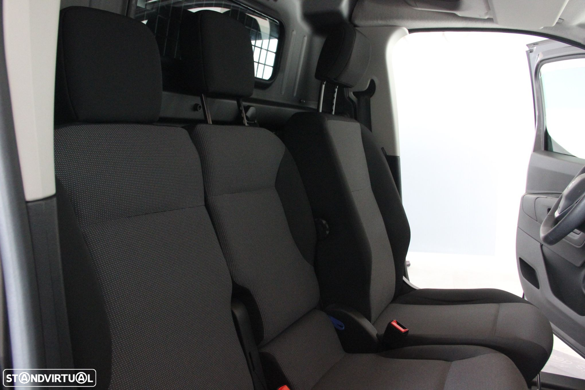 Peugeot Partner 1.5 BlueHDi Longa EAT8 - 11