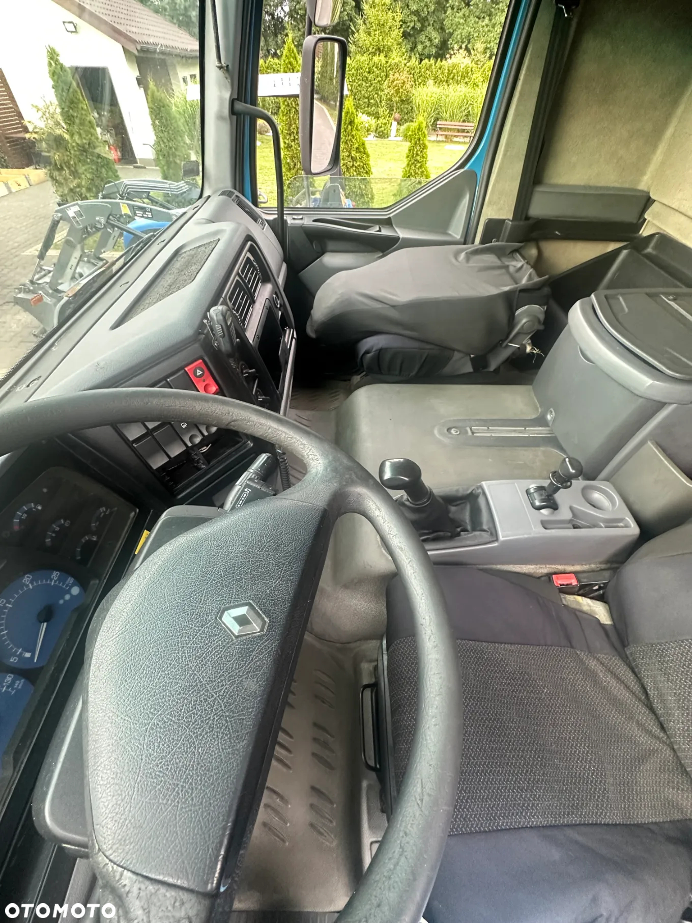 Renault MIDLUM DCI 220 - 5
