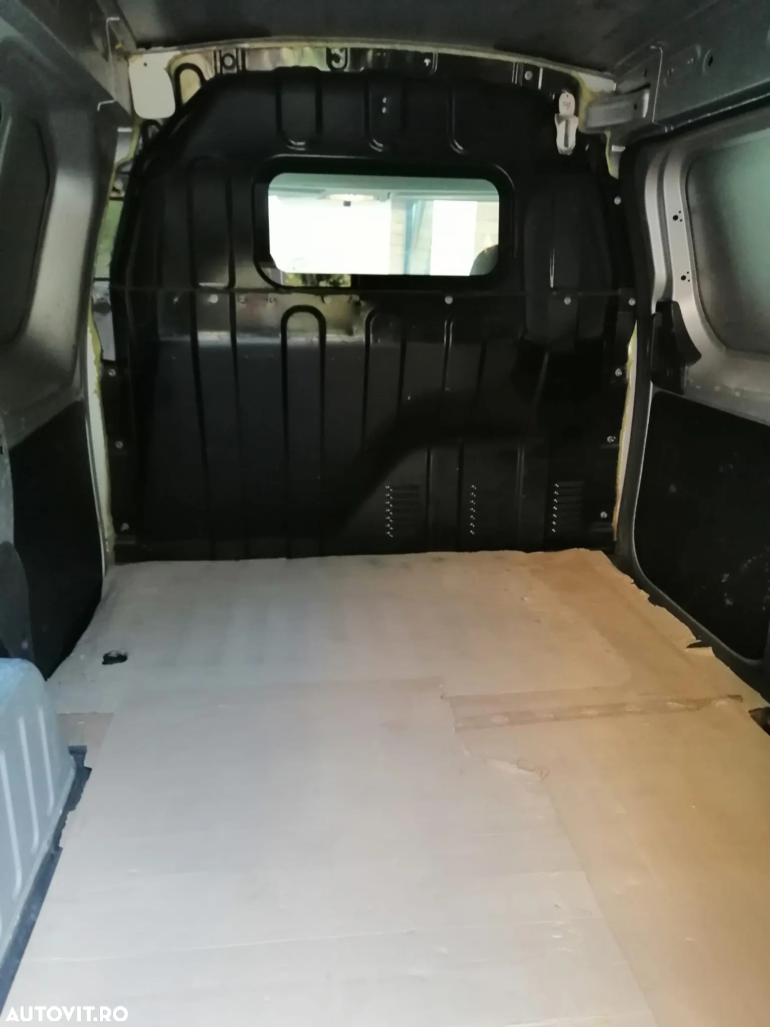 Dacia Dokker 1.5 dCi 90 CP Laureate - 10