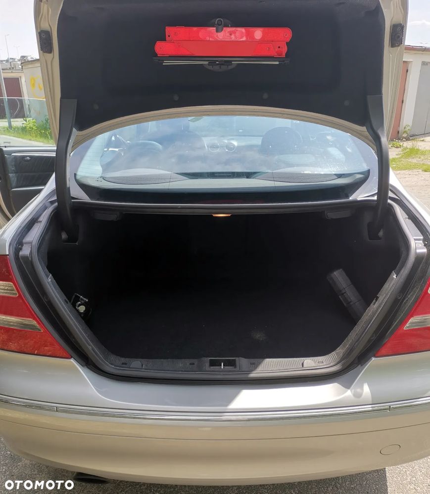 Mercedes-Benz CLK 200 Kompressor Avantgarde - 11