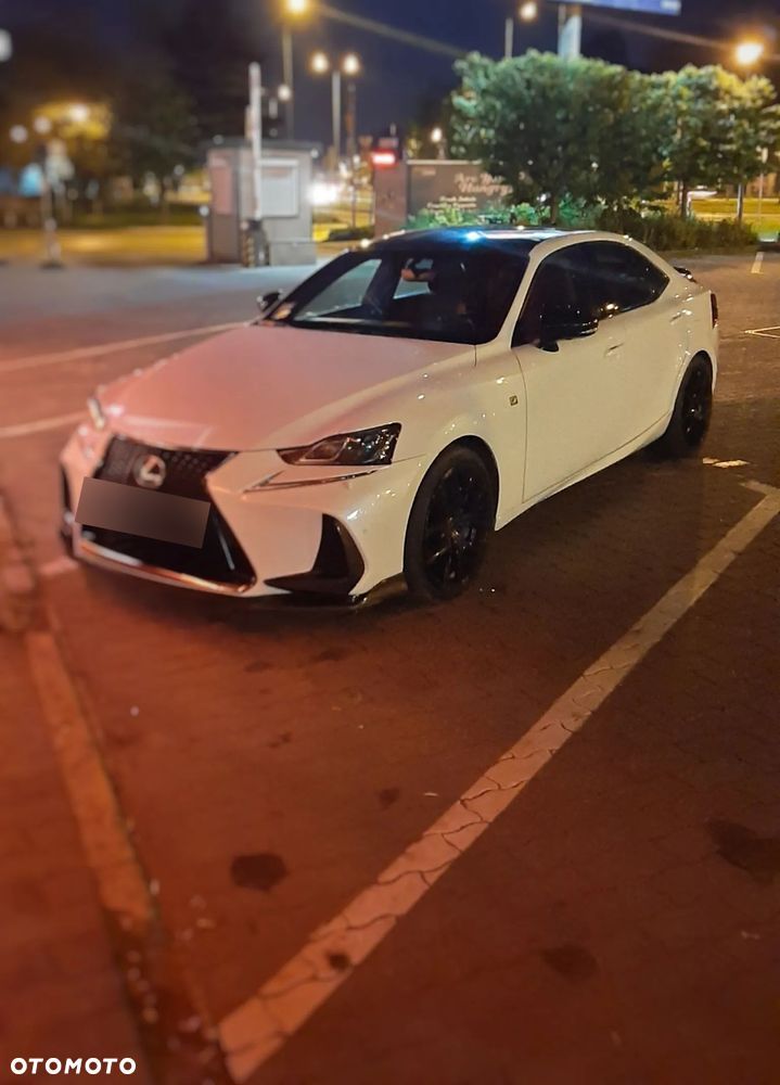 Lexus IS 200t F Sport - 13