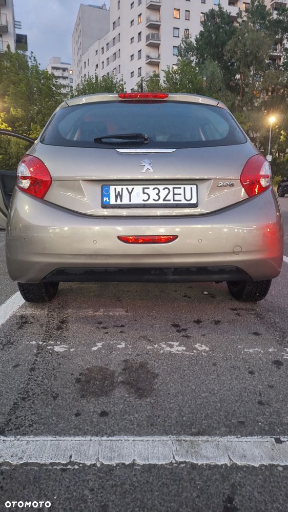 Peugeot 208 82 VTI Allure - 14
