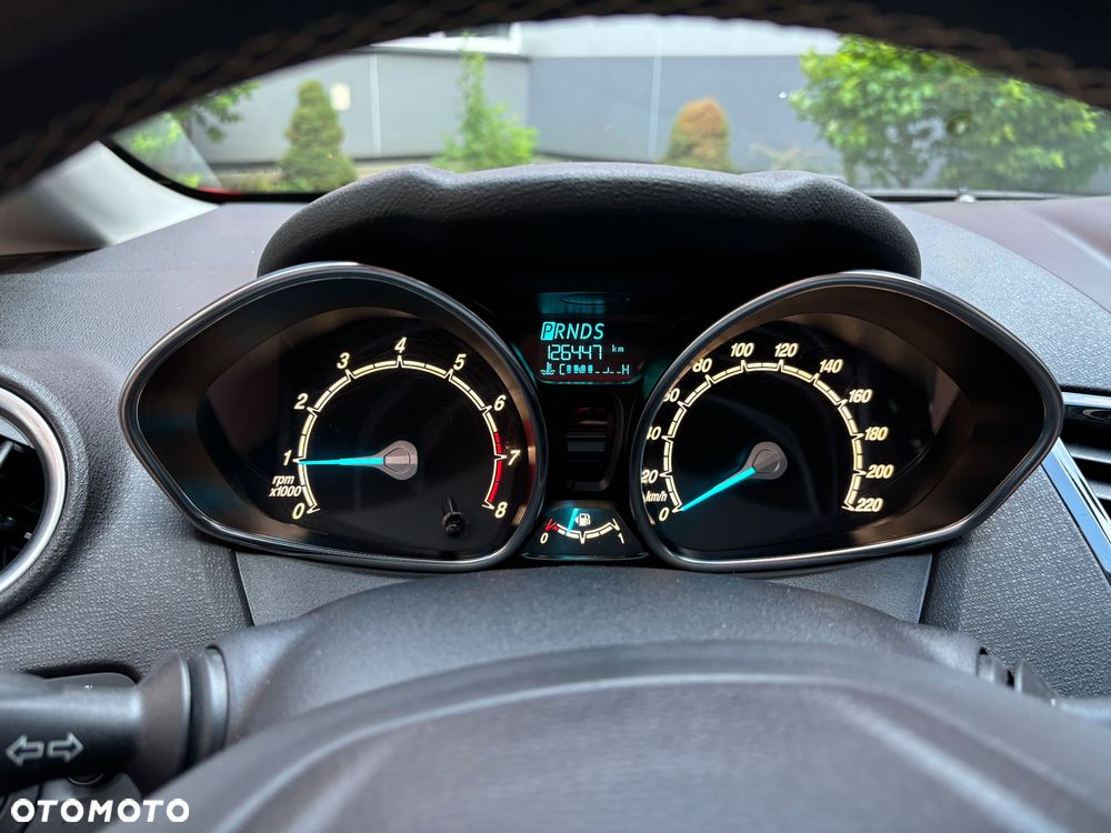 Ford Fiesta - 15