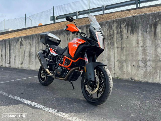 KTM 1290 Super Adventure S - 1
