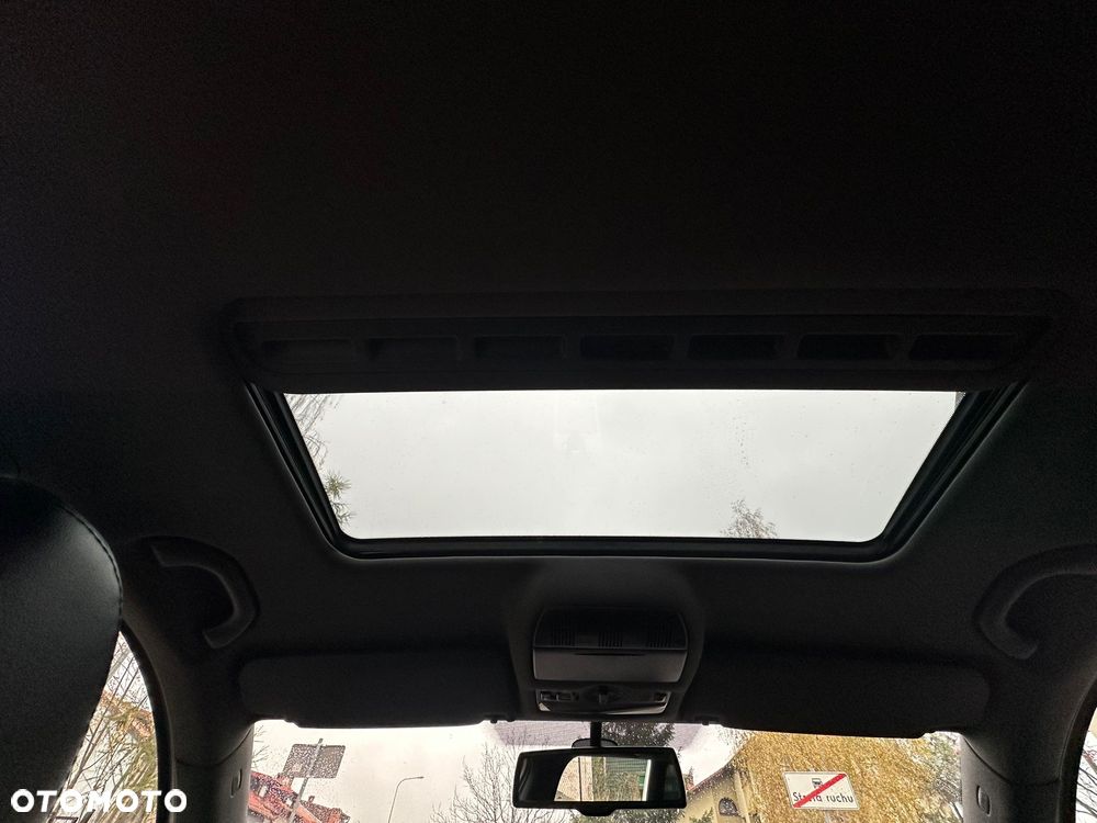 Skoda Octavia 2.0 TDI DPF DSG RS - 21