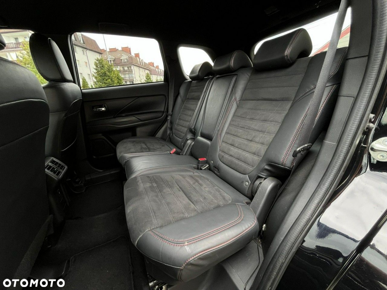 Mitsubishi Outlander 2.0 4WD CVT Diamant+ - 20