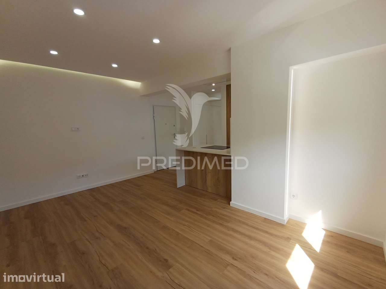 Apartamento T1 Torre da Marinha - Grande imagem: 4/22
