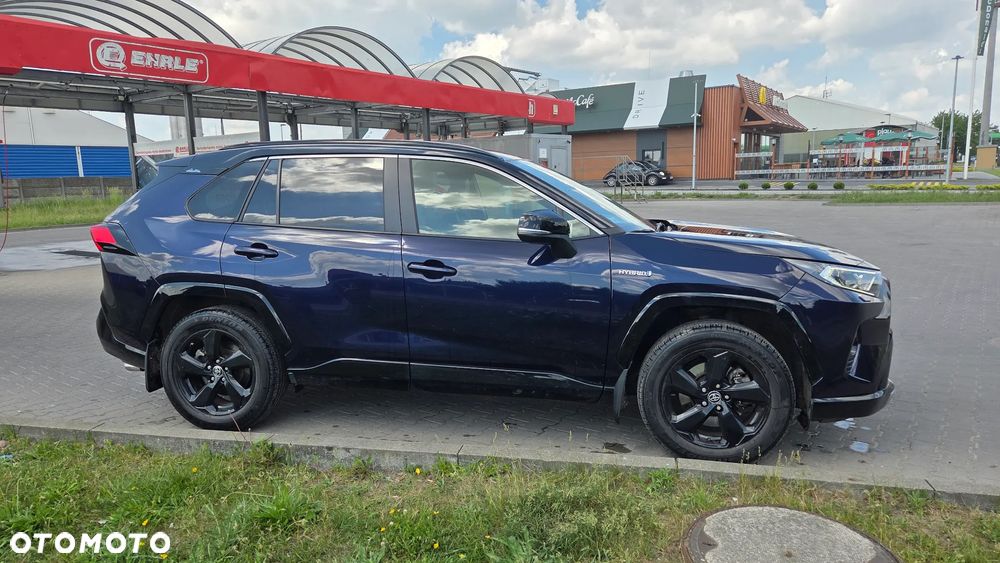 Toyota RAV4 - 7
