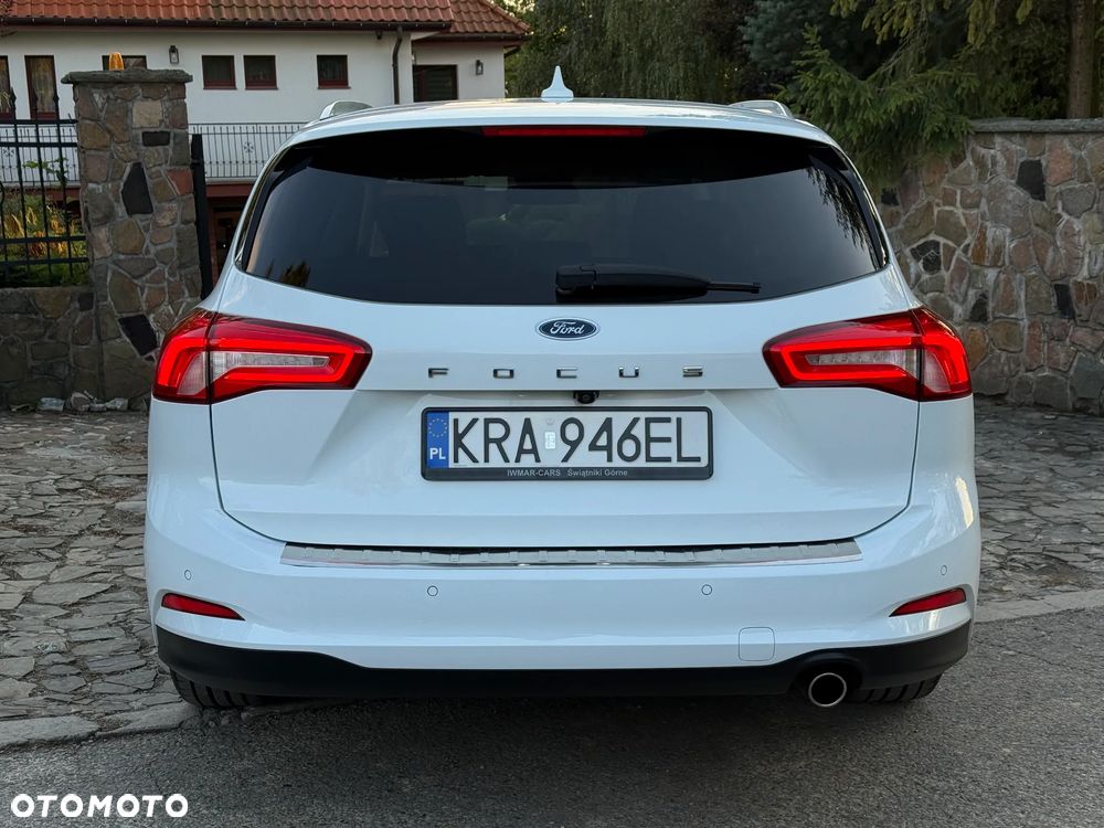 Ford Focus 1.5 EcoBlue Start-Stopp-System TITANIUM - 15