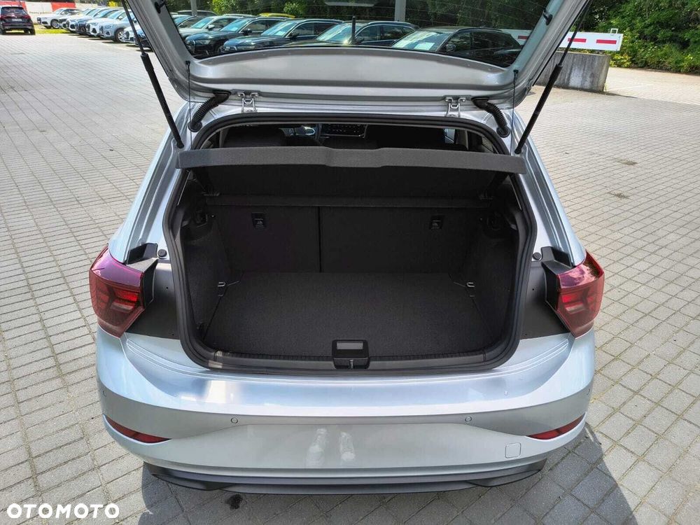 Volkswagen Polo - 13