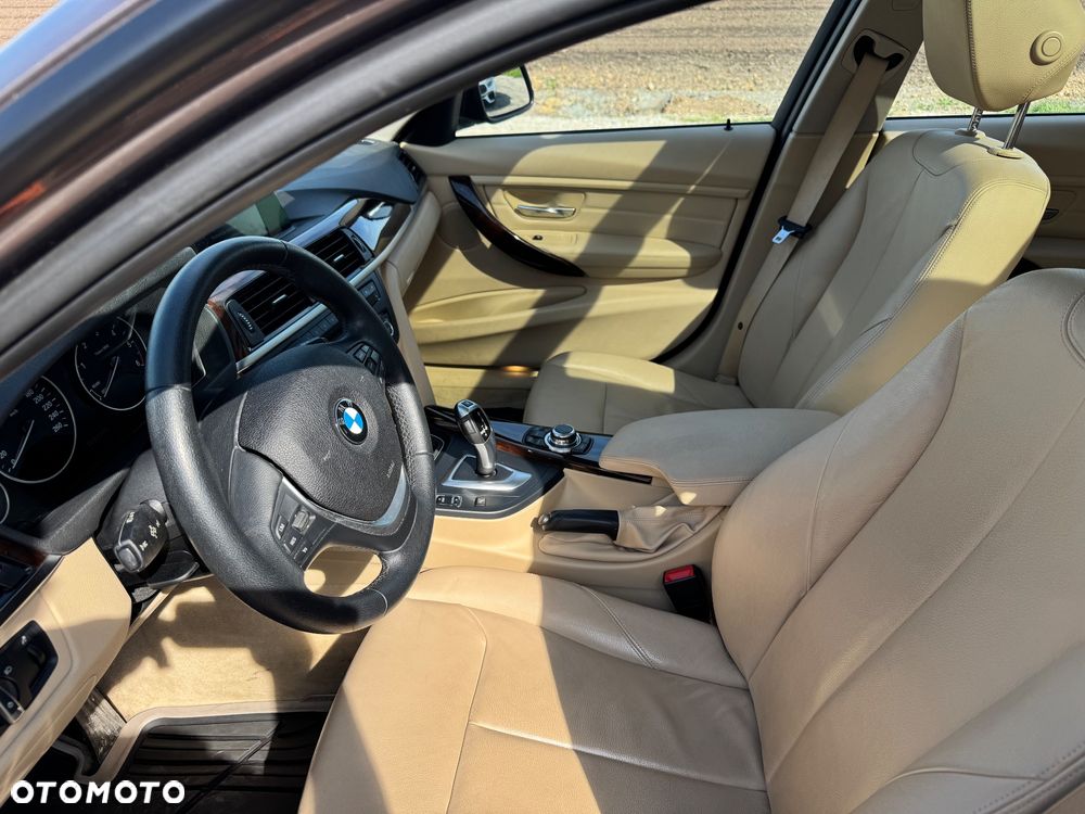 BMW Seria 3 318d Edition Luxury Line Purity - 5