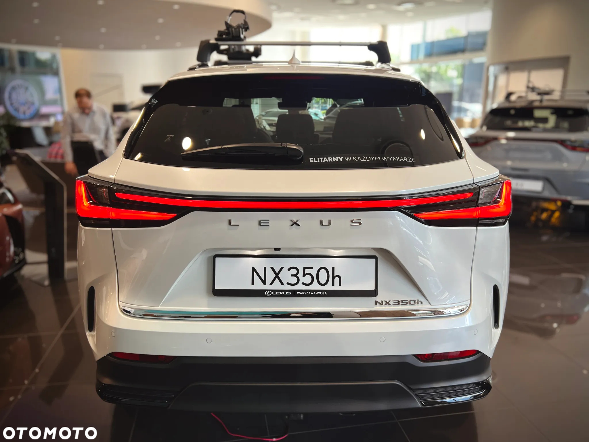 Lexus NX 350h Overtrail AWD - 9