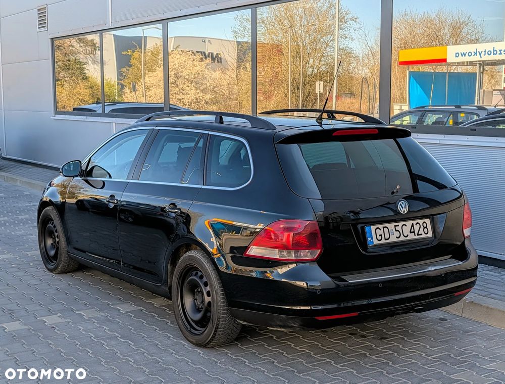 Volkswagen Golf 1.9 TDI DSG Comfortline - 4