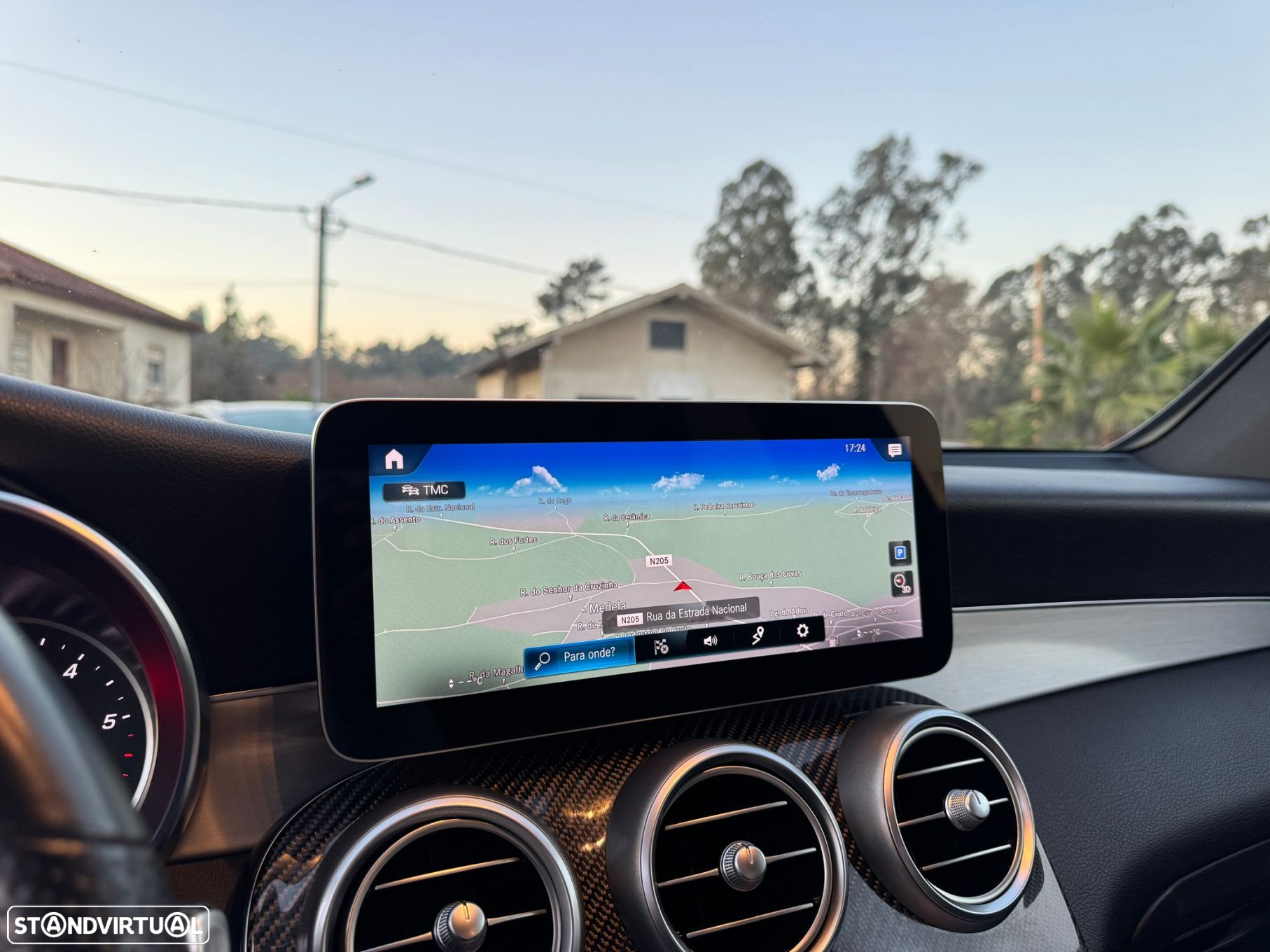 Mercedes-Benz GLC 220 d 4Matic 9G-TRONIC AMG Line - 11