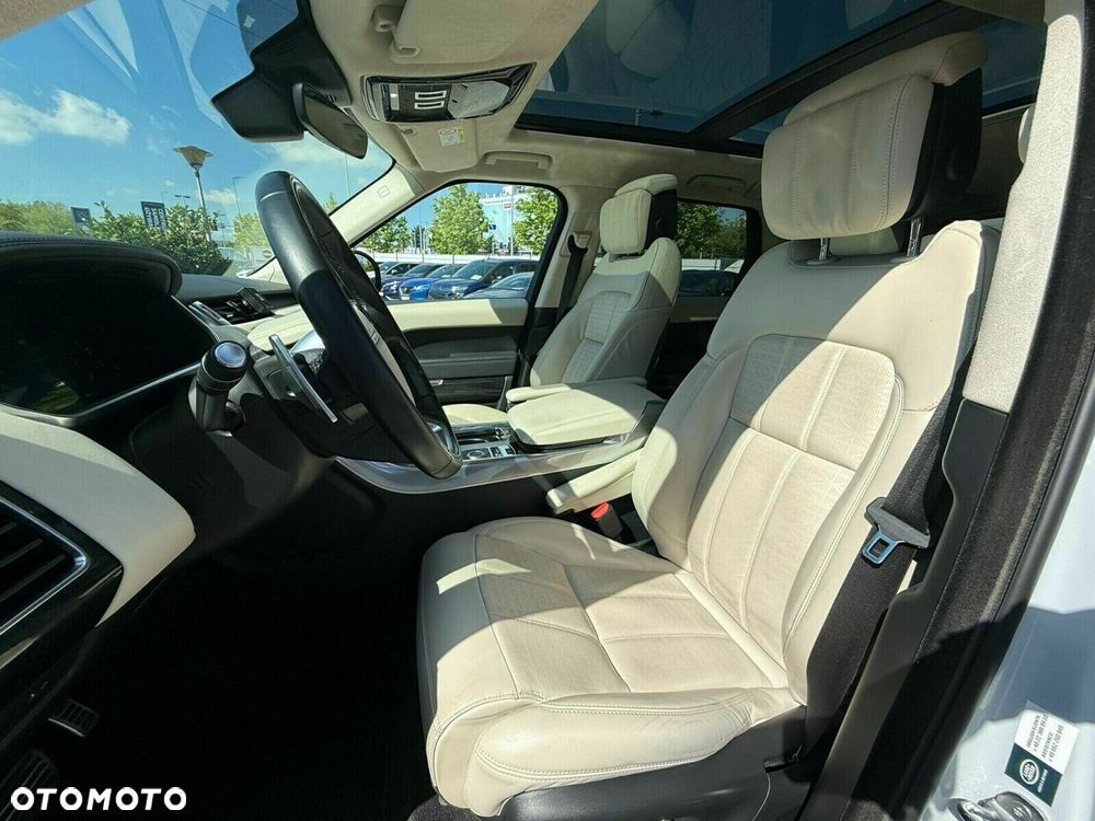 Land Rover Range Rover Sport - 12