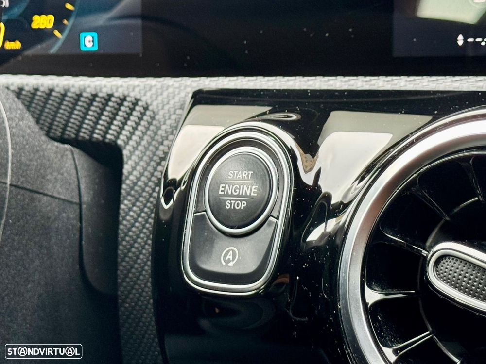 Mercedes-Benz CLA 180 d Shooting Brake Urban - 41