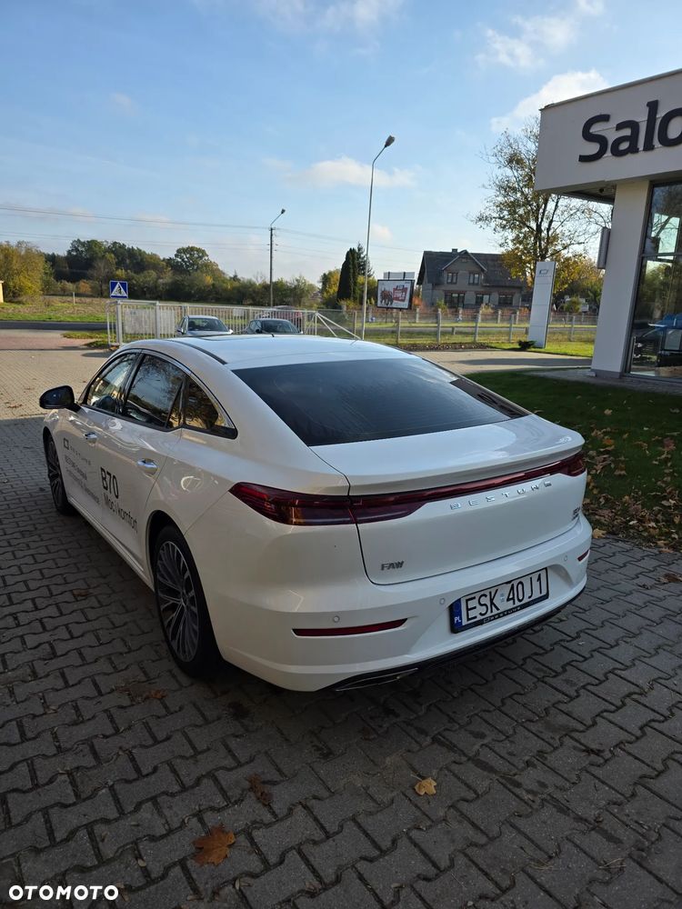Bestune B70 2.0T Elegance - 3