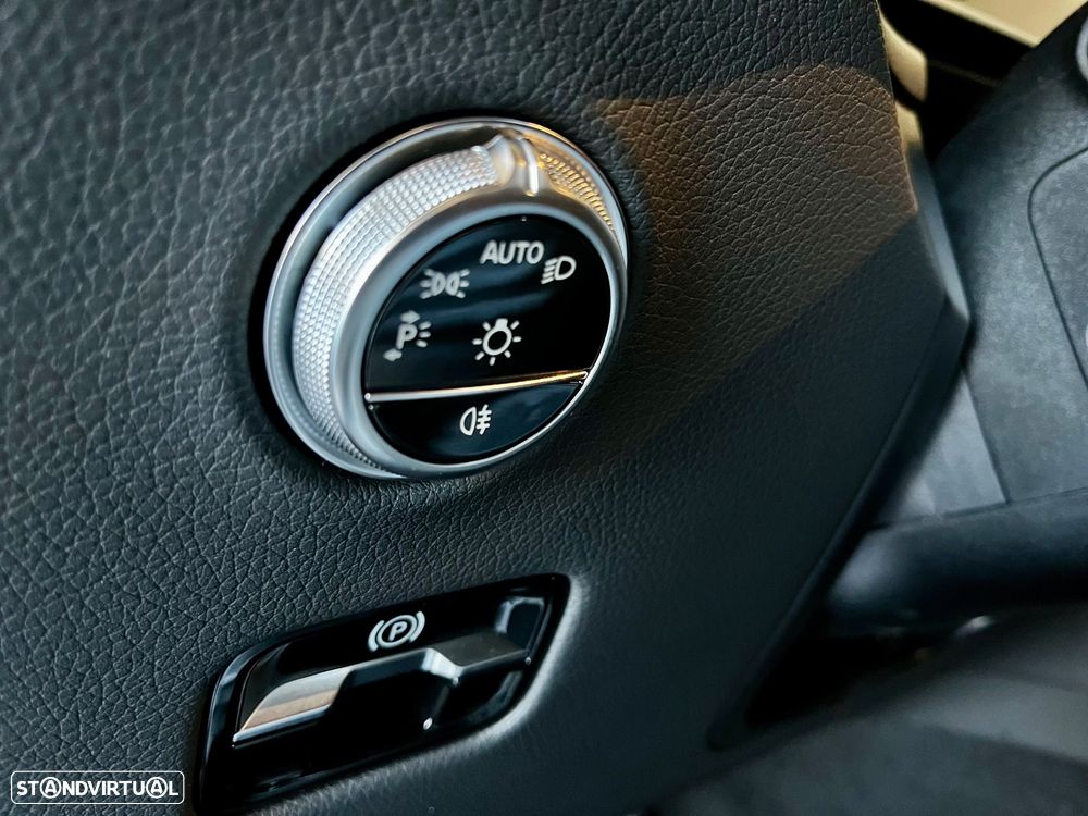 Mercedes-Benz GLC 300 de 4Matic 9G-TRONIC AMG Line Advanced - 11