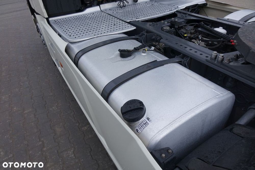 DAF XF 480 FT / SUPER SPACE CAB / STANDARD/ EURO 6 / AUTOMAT / INTARDER / KLIMATYZACJA POSTOJOWA / LODÓWKA / 2 ZBIORNIKI PALIWA - 14