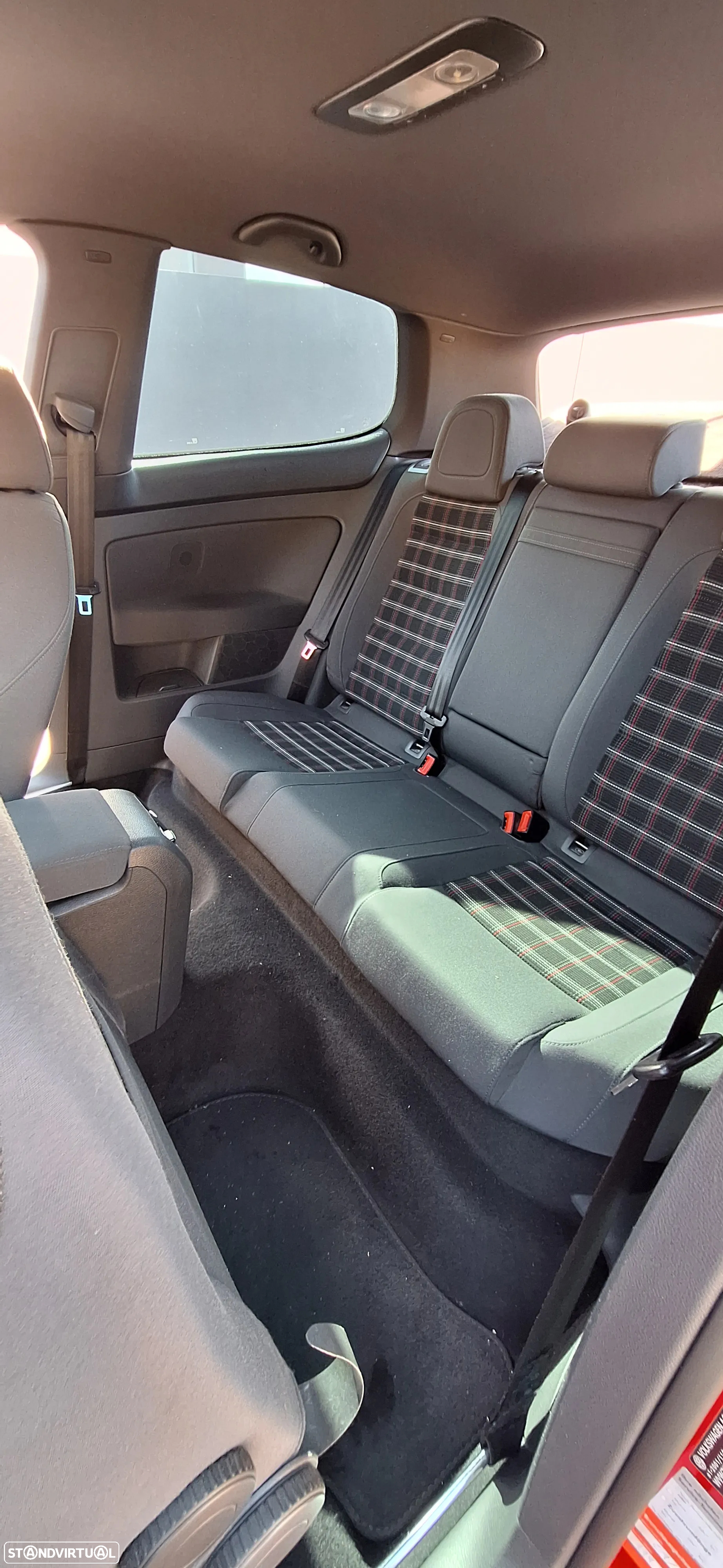 VW Golf 2.0 GTi DSG - 10