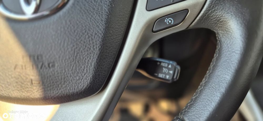 Toyota Verso 1.8 Premium EU5 7os - 33