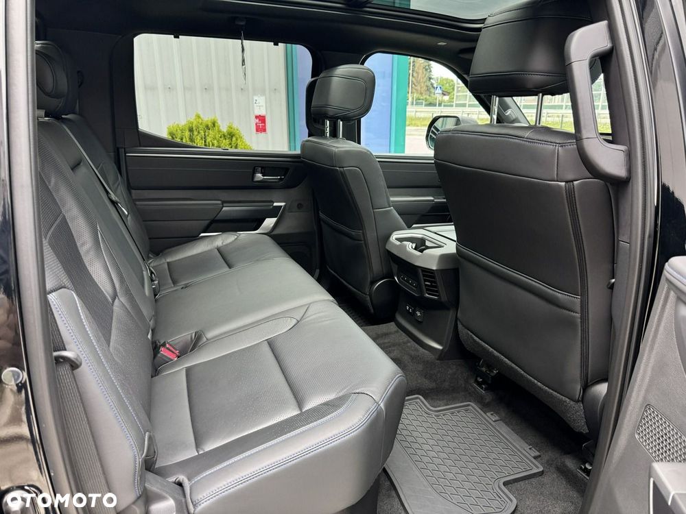 Toyota Tundra - 26