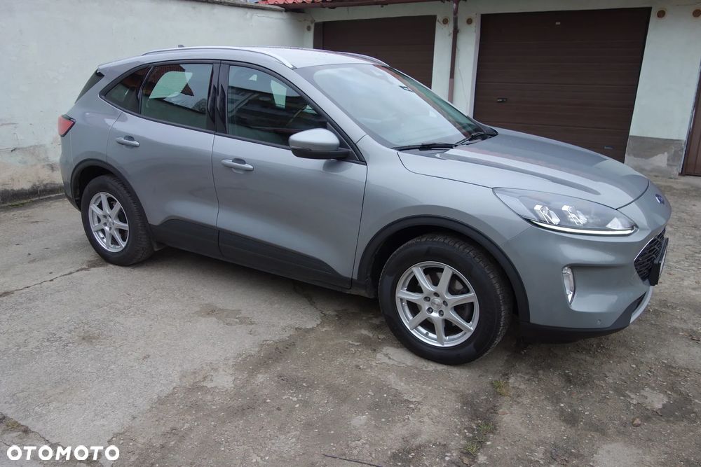 Ford Kuga - 5
