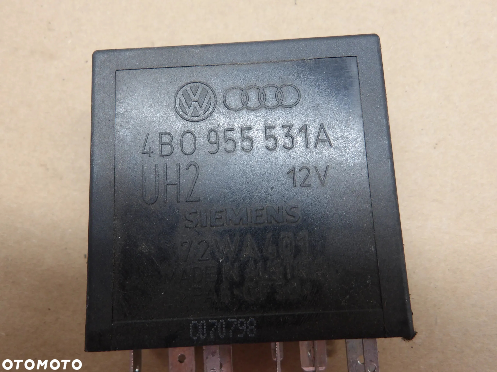 AUDI A4 B5 94-97 SEDAN 1.6B PRZEKAŹNIK WYCIERACZEK 4B0955531A - 4