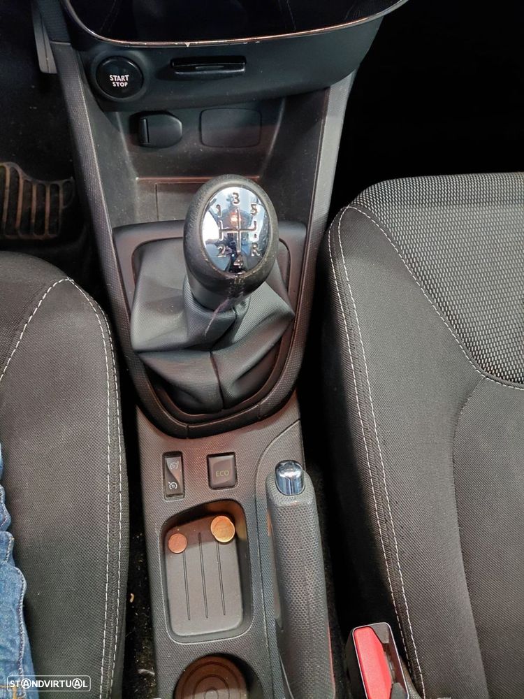 Renault Clio Sport Tourer 1.5 dCi Dynamique S - 17