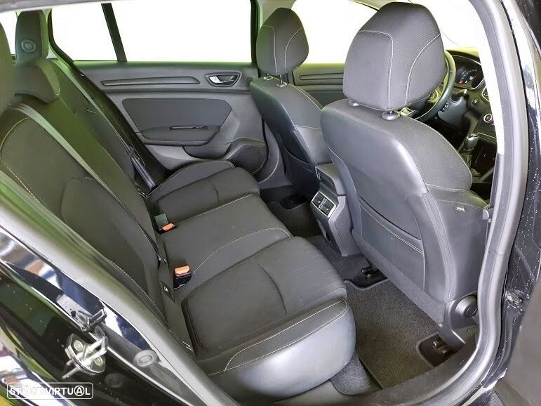 Renault Mégane Sport Tourer 1.5 Blue dCi Limited - 10