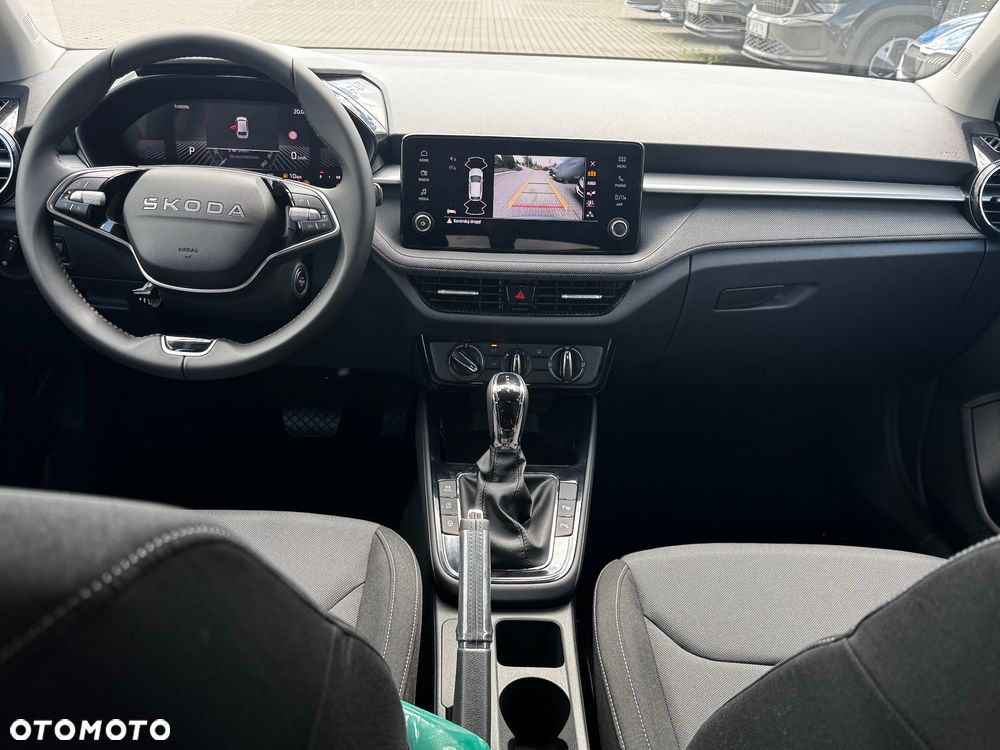 Skoda Fabia 1.0 TSI Drive DSG - 11