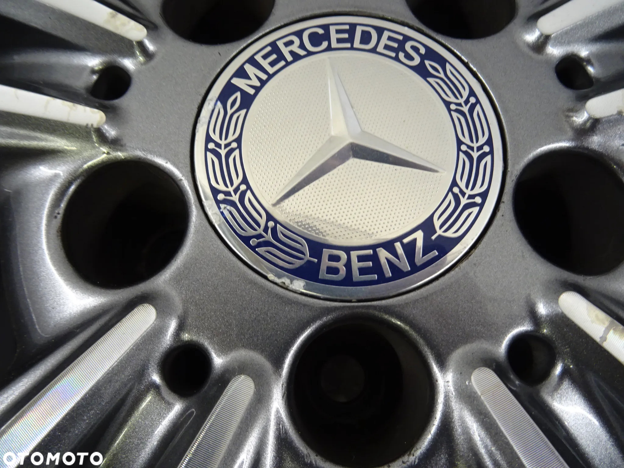 MERCEDES W212 LIFT FELGI ALUMINIOWE ALUFELGI 5X112 R17 8J ET48 TPMS - 9