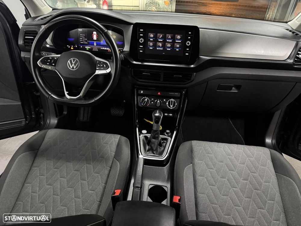 VW T-Cross 1.0 TSI Urban DSG - 36