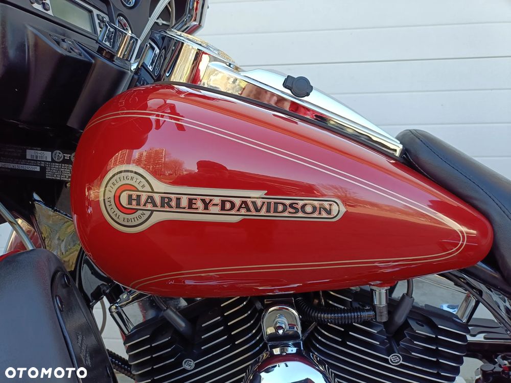 Harley-Davidson Touring Electra Glide - 24