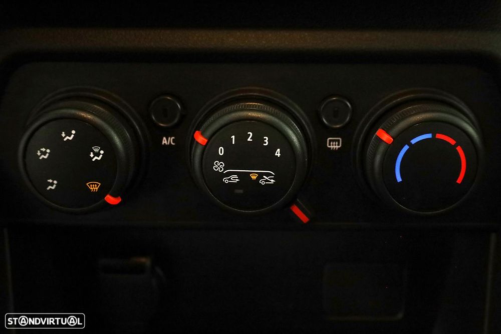 Dacia Sandero 1.0 TCe Expression - 11