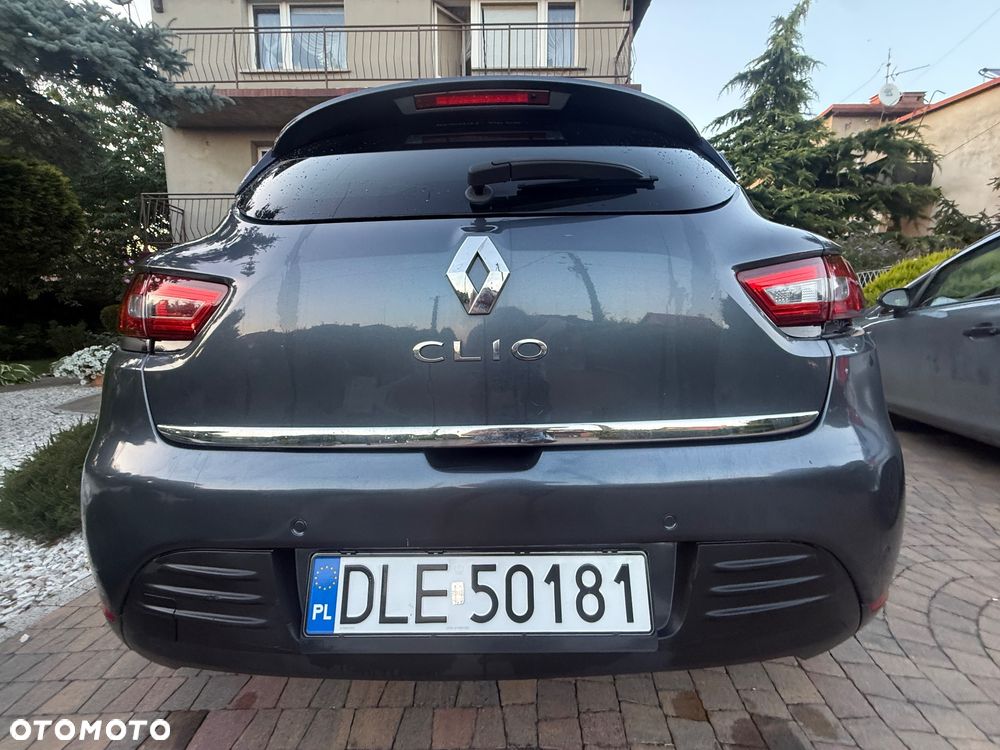 Renault Clio - 18
