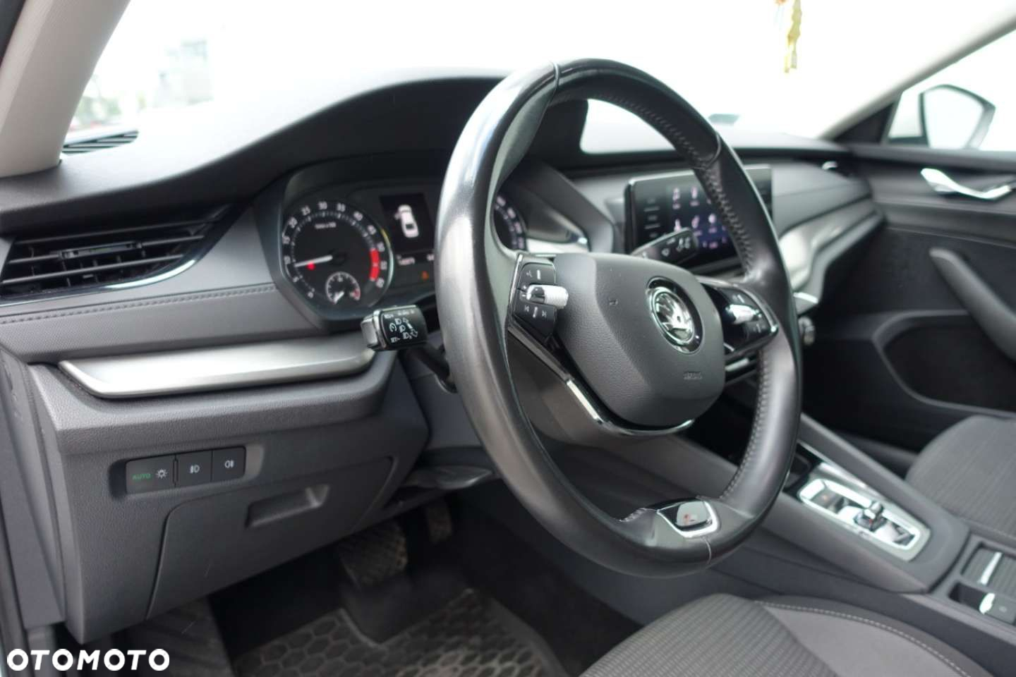 Skoda Octavia - 8